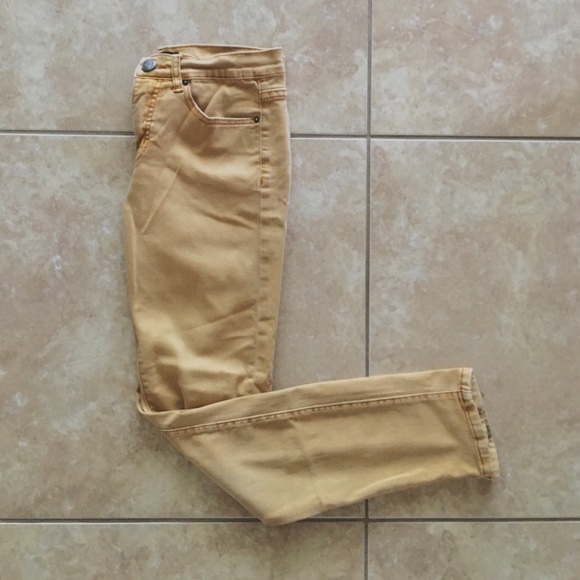 Urban Outfitters mustard pants size 28