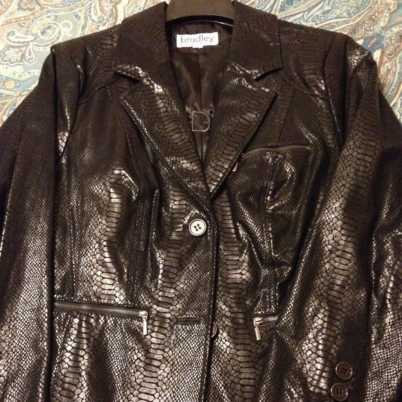 100% genuine leather dark brown fully lined new