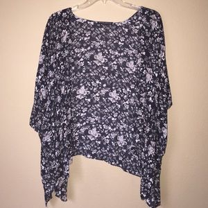 Brandy Melville navy blue kimono