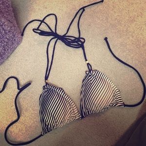 ViX PAULAHERMANNY Bathing Suit Top