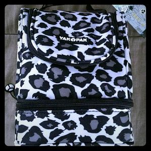 Snow White Leopard Yak Pak Lunch Box