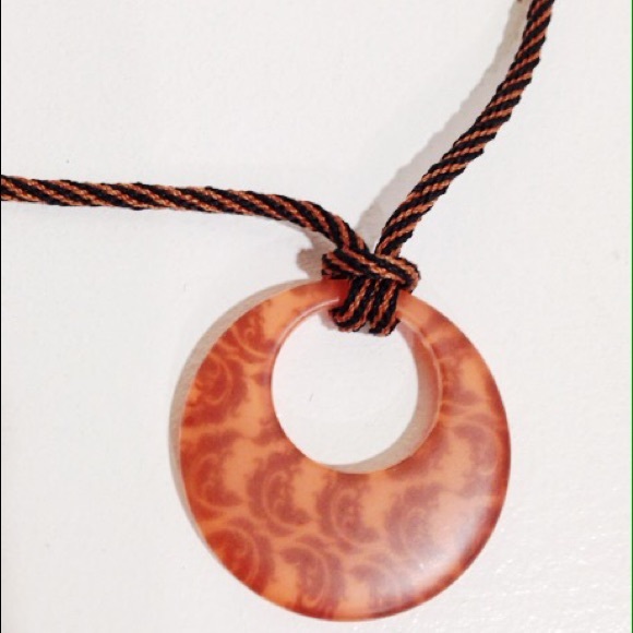 Handcrafted Rope Necklace - Picture 3 of 3