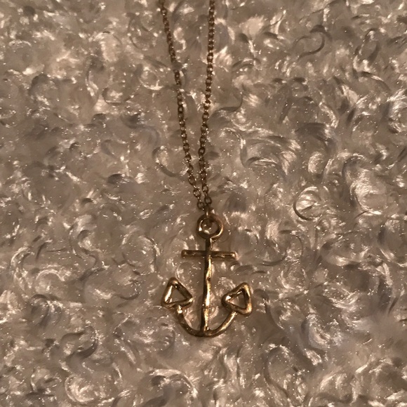 Gold anchor necklace - Picture 3 of 4