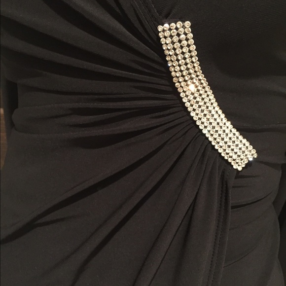 RHINESTONE DRESS. - Picture 2 of 3