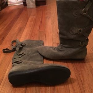 Gray Calf High Suede Boots