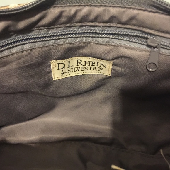 Handbag - Picture 2 of 3