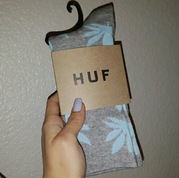 HUF socks