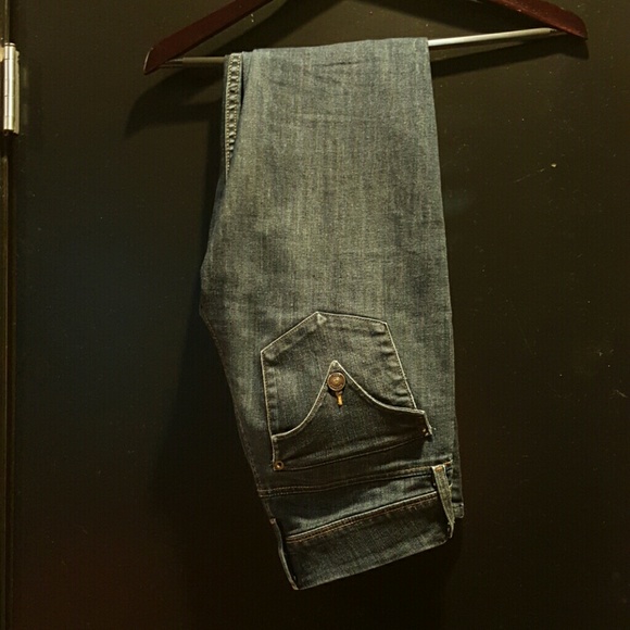 Hudson straight leg sz 26 jeans