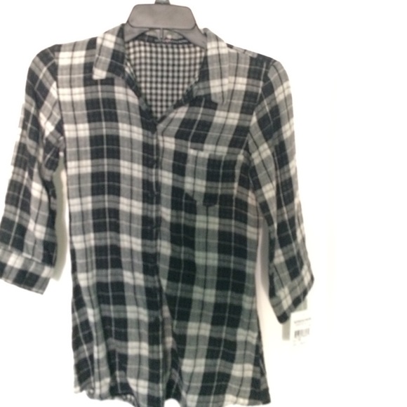 Plaid shirt black & white.