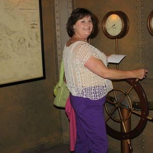 Meet your Posher, Earleen