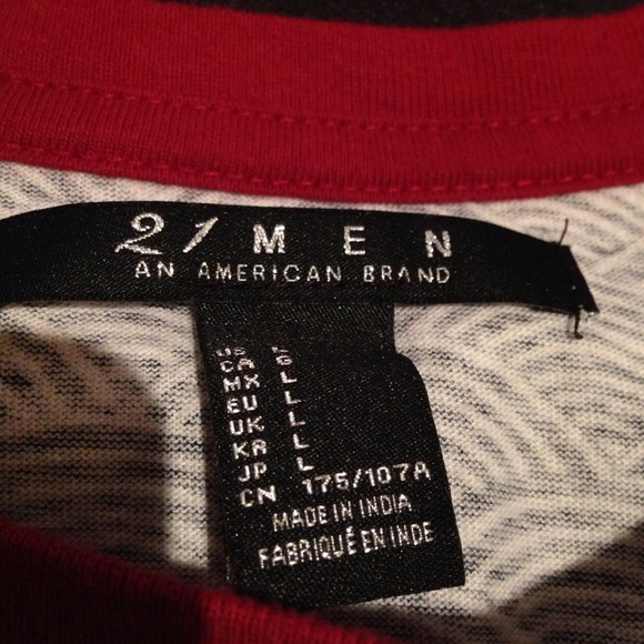 T-shirt - Picture 3 of 3