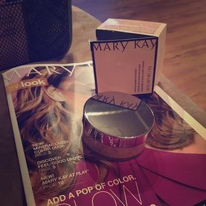 Mary Kay powder makeup