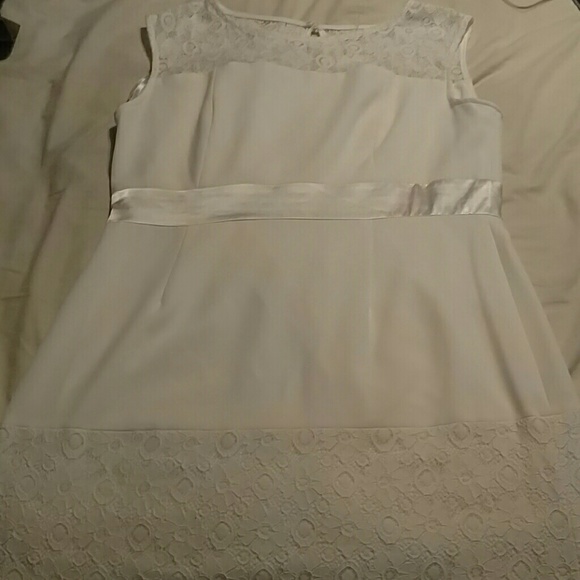 Beautiful cream lacy dress