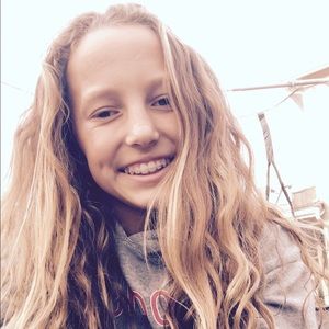 Meet your Posher, Gabriella