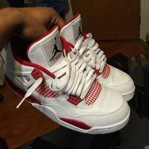 Jordan Alternate 4s