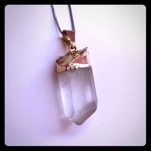 Quartz crystal pendant