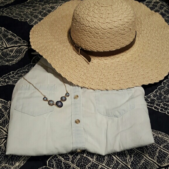 American Eagle Shirt/Vest