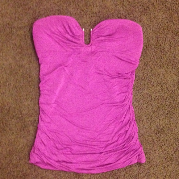 Bebe Magenta Tube Top w/ Gold Detail Size M