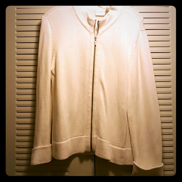 Liz Claiborne sweater zippered jacket sz. Large