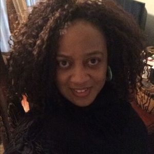 Meet your Posher, Kasandra