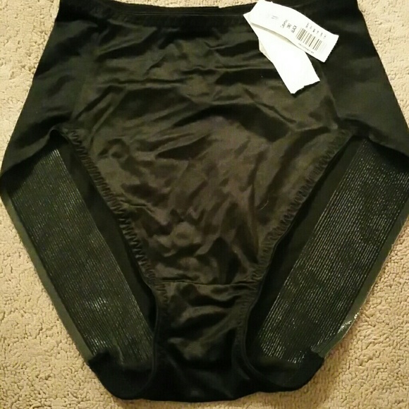 NWT black no-show panties.