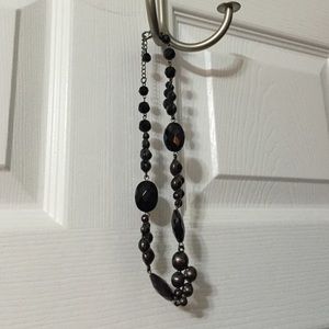 Black house white market necklace