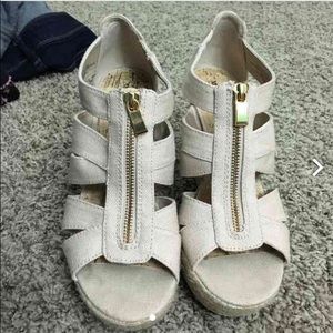 beige wedges