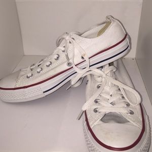 White converse shoes