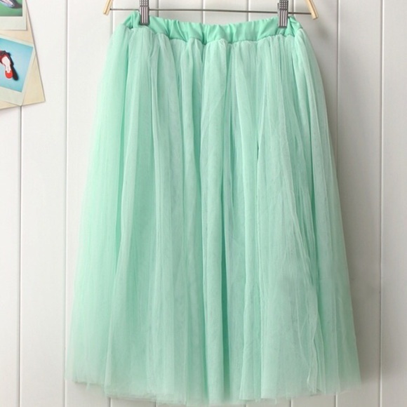 Mint Tulle Skirt - 5 Layers - Picture 3 of 4