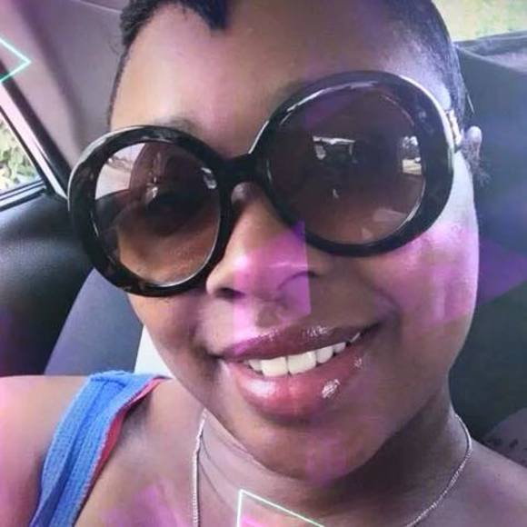 Meet your Posher, Queen