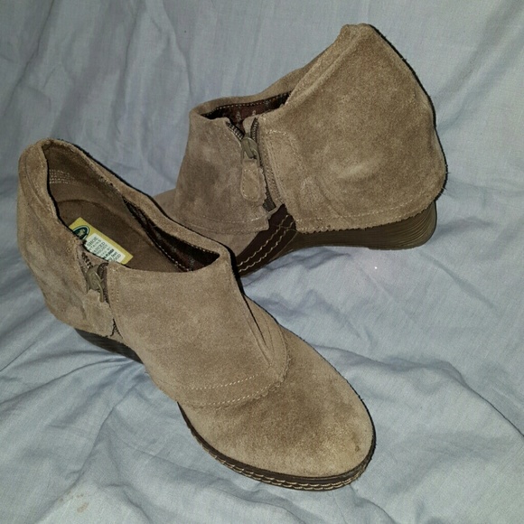 Dr. Scholls booties