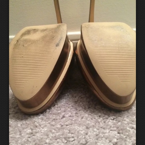 Shoemint Jess Gold Bronze Metallic Platform Pump - Picture 4 of 4