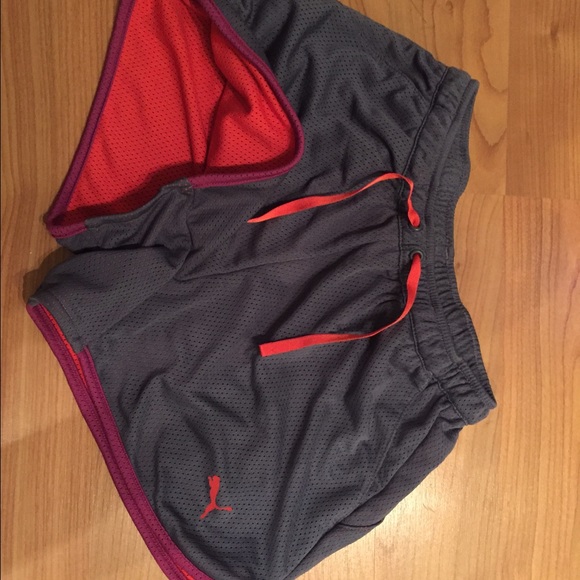 Puma running shorts - Picture 3 of 3