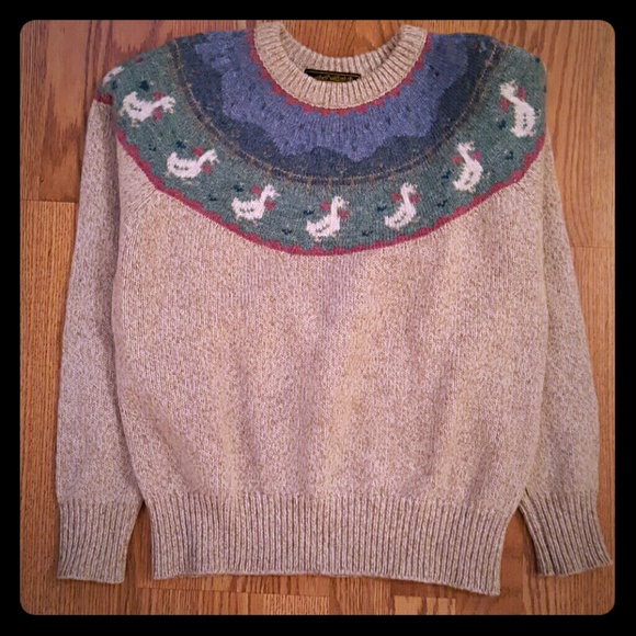 🎀 NWOT Wool Sweater