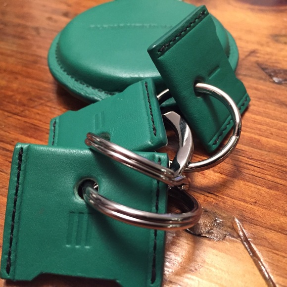 Retractable Key Chain - Picture 3 of 4