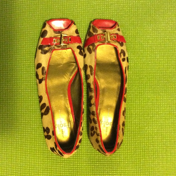 Lines Paolo leopard print & red parent slips ons.