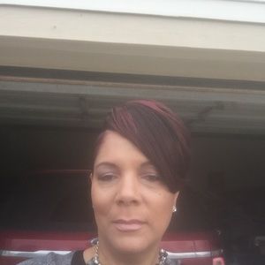 Meet your Posher, Kelli