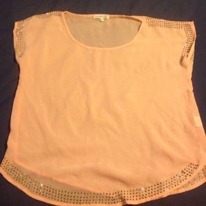💗Sheer studded pink top💗