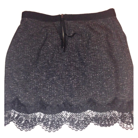 🚫Sold in Bundle🚫 @empress Simpson Black  Skirt!