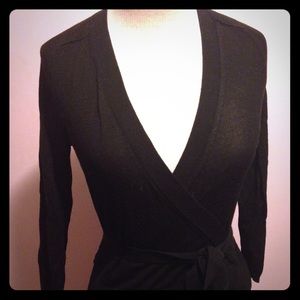 Ann Taylor wrap sweater. Sz XS