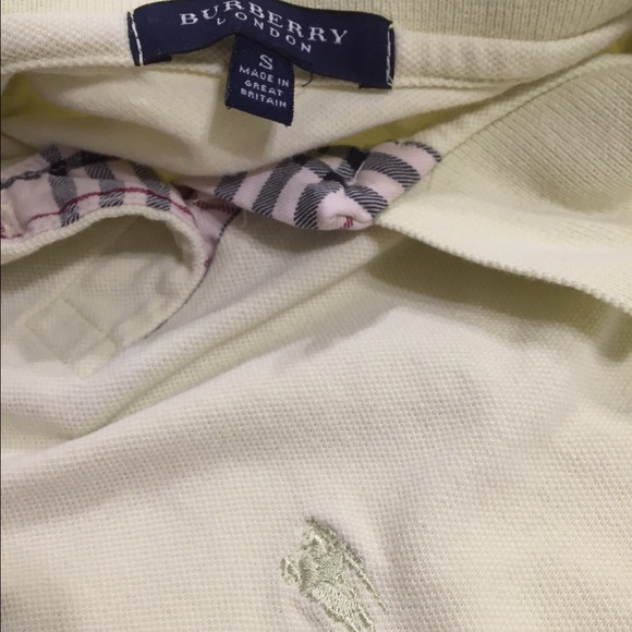 Authentic Burberry - Picture 2 of 4