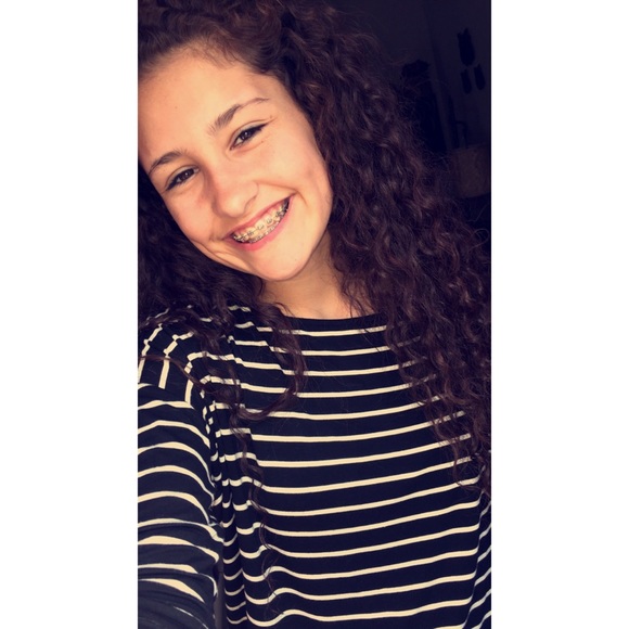 Meet your Posher, Mireya - Picture 1 of 1