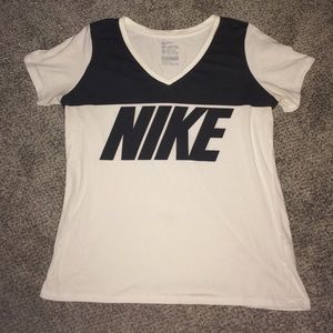 Nike t-shirt