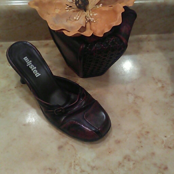 Womens clogs