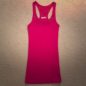 Hollister tank