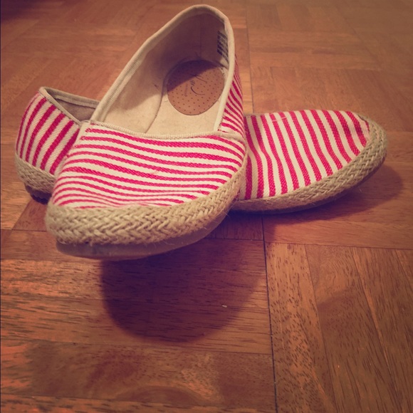 Kim Rogers red stripes flats for the summer.