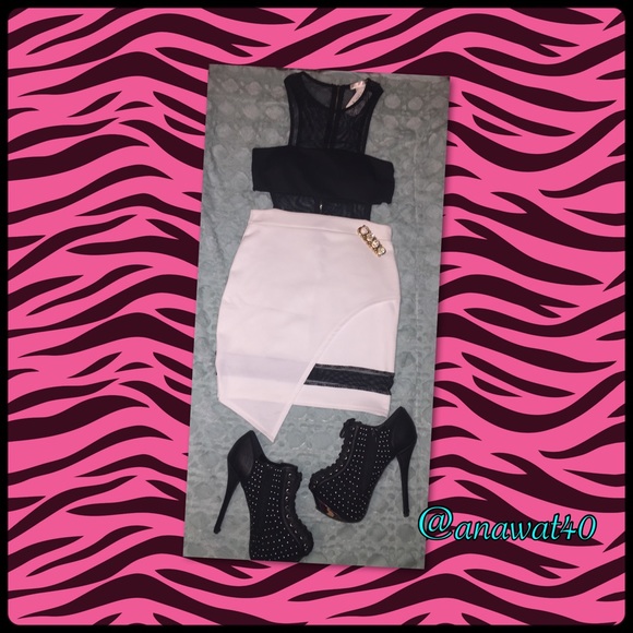 Black & White Cutout Dress Size Medium - Picture 2 of 4