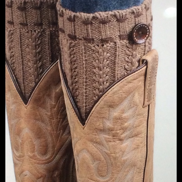 👢👢BOOT CUFFS KNIT. CUTE 👢👢PRICE DROP - Picture 2 of 3