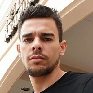 Meet your Posher, Jorge ernesto