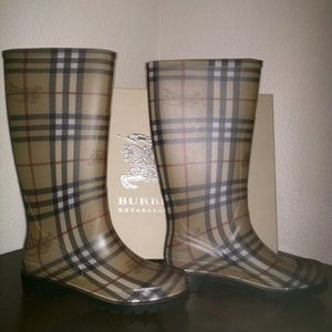 Burberry Rain Boots. Brand New in Box